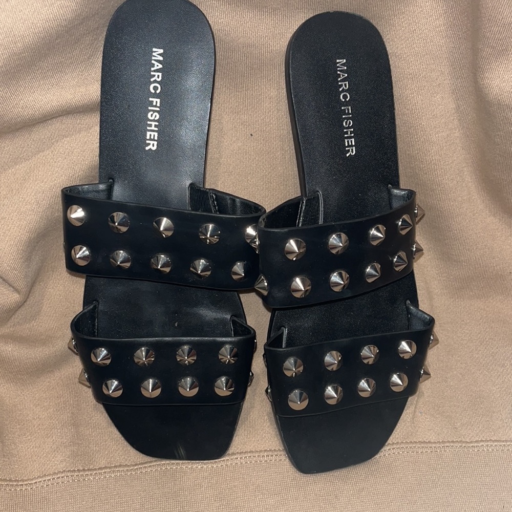 Marc fisher sandals
